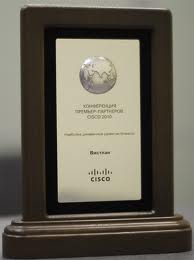 novye_znaki_otlichiya_i_nagrady_kompanii_cisco1